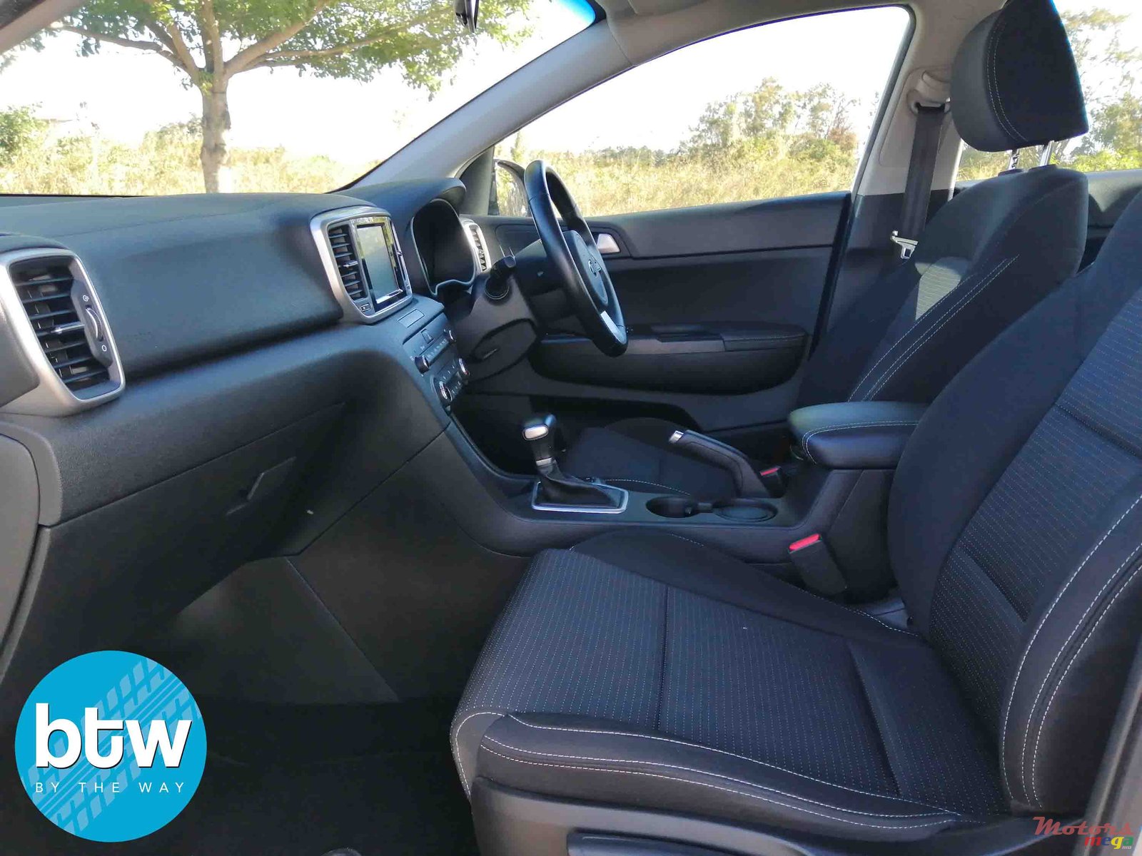 2019' Kia Sportage photo #5