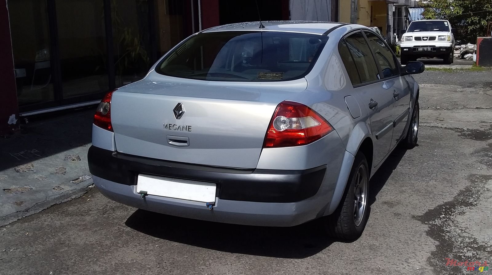 2004' Renault Megane photo #3