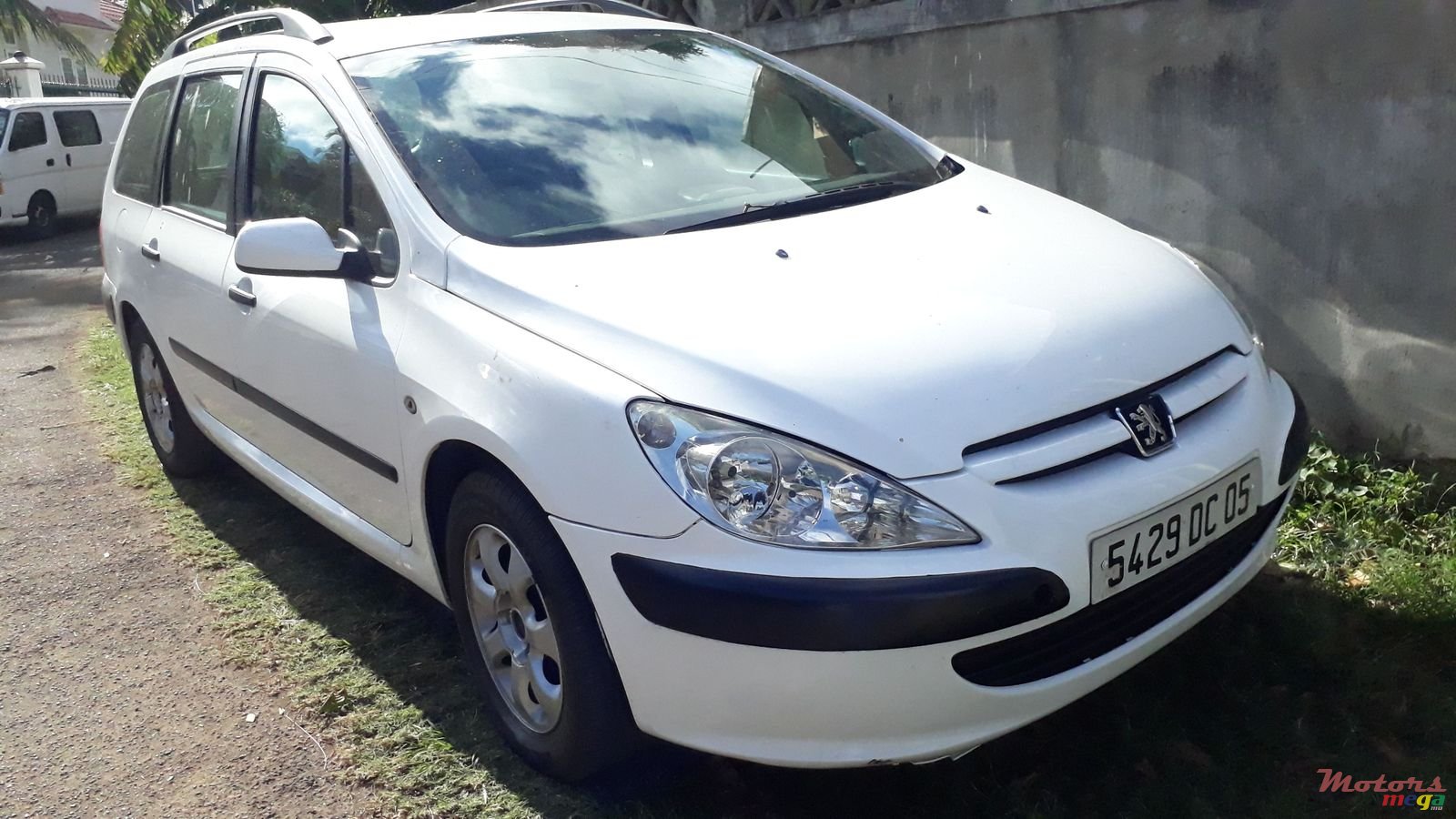 2005' Peugeot 307 photo #5