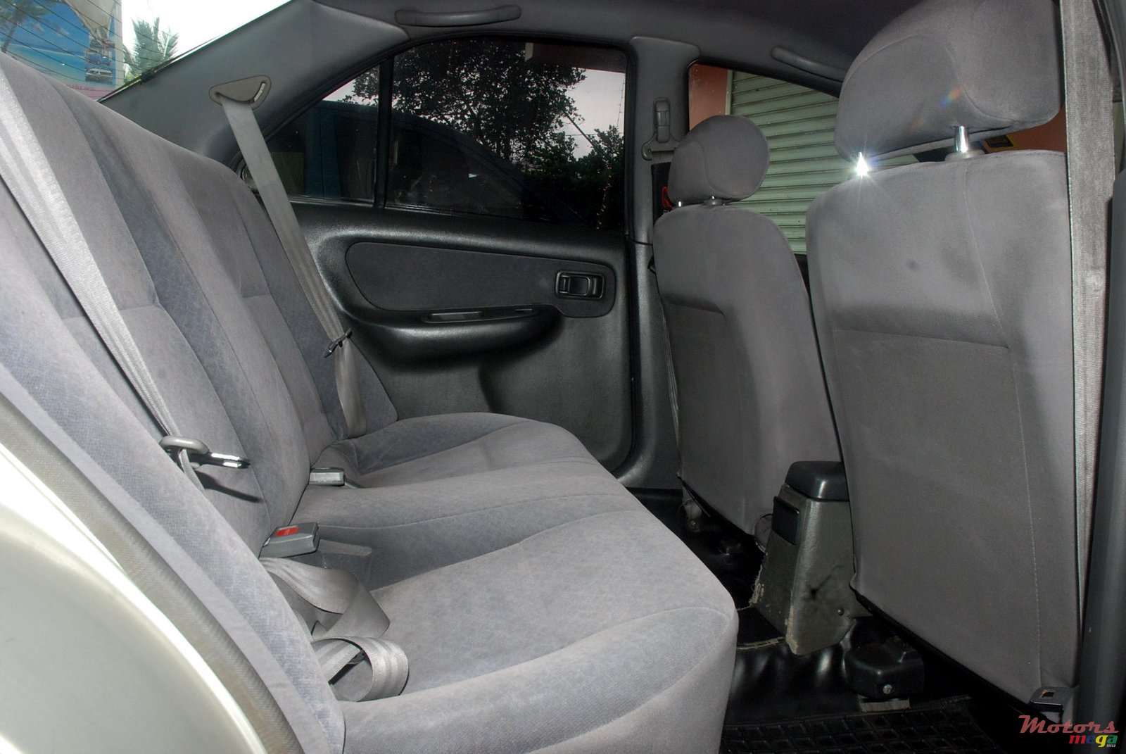 1996' Nissan Sunny photo #3