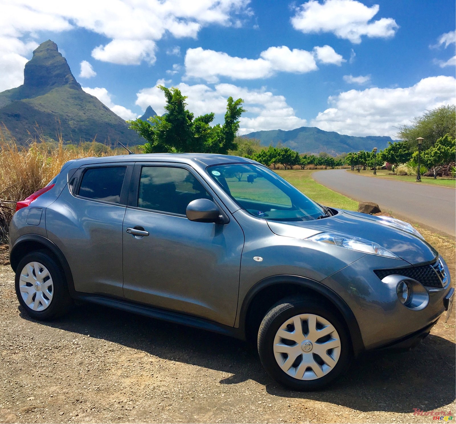 2012' Nissan Juke 1.5 TA photo #1