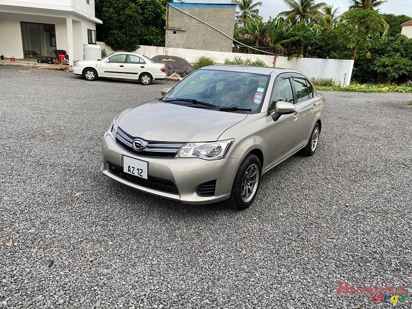 2012' Toyota Corolla Axio Auto 1.5L JAPAN photo #1