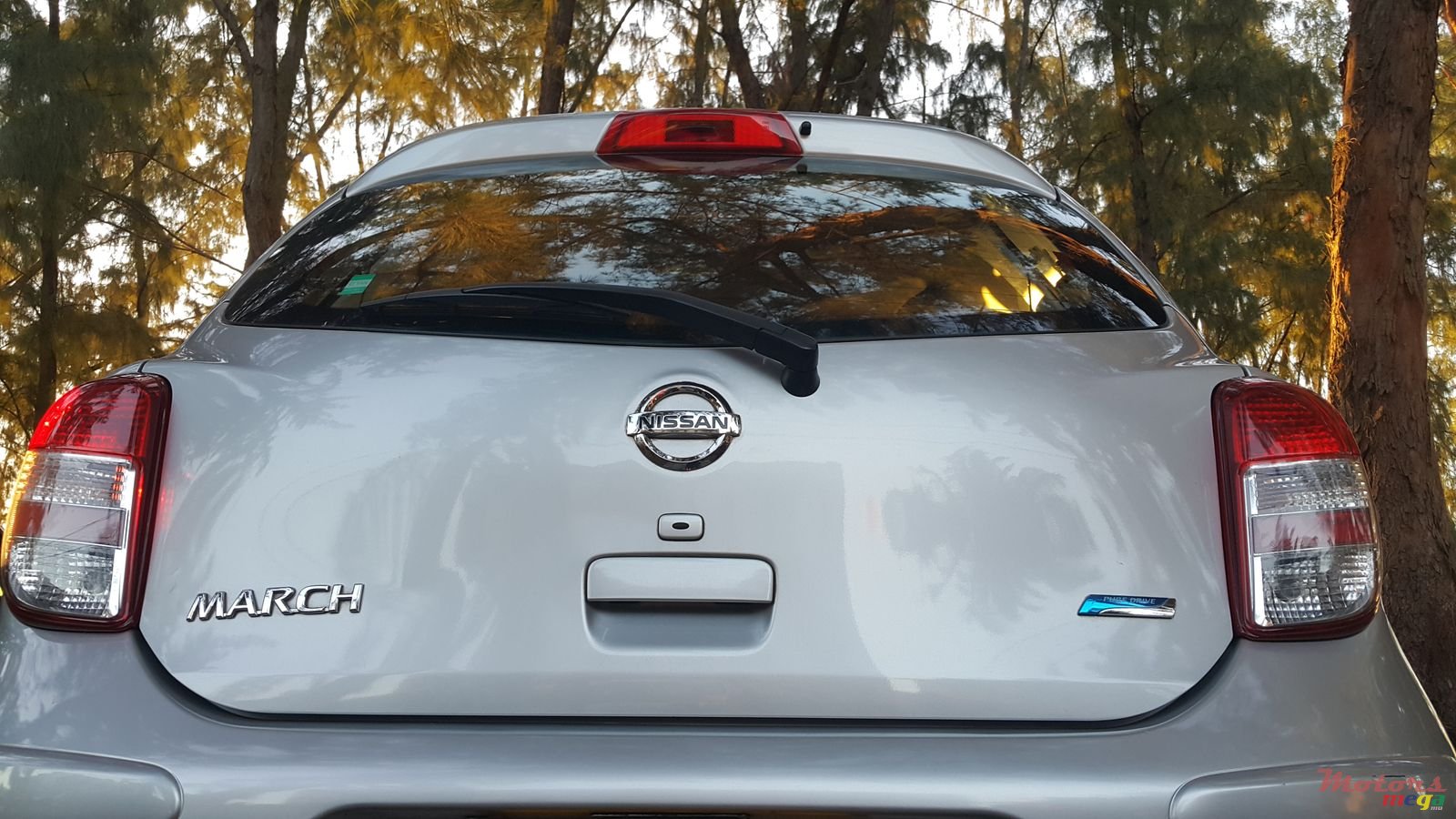 2011' Nissan March photo #3