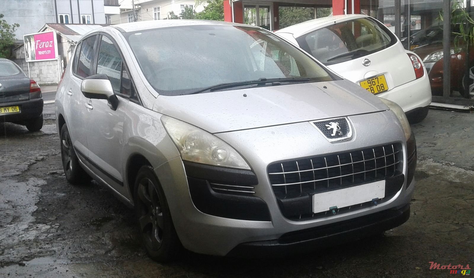 2010' Peugeot 3008 photo #2