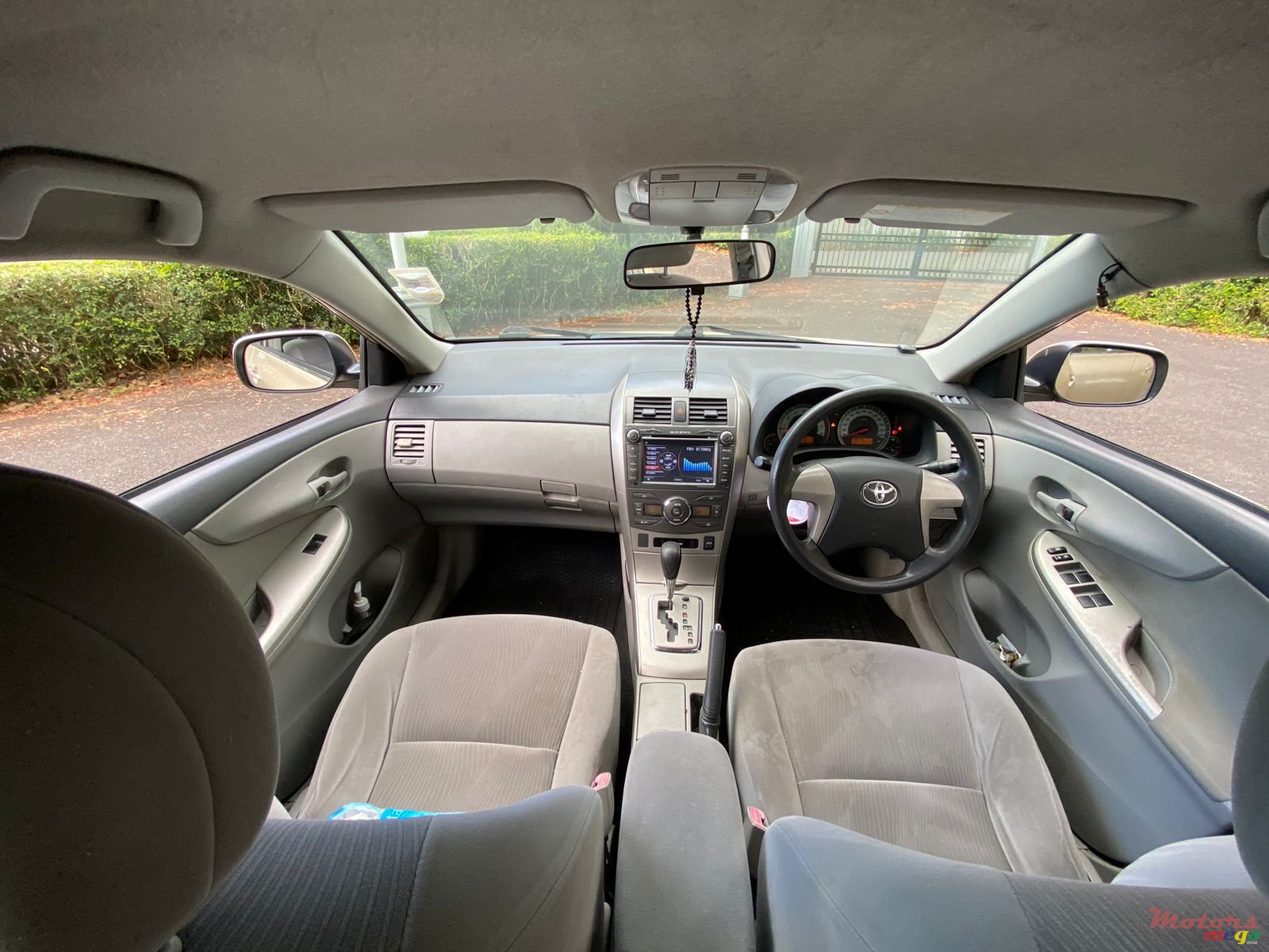 2013' Toyota Corolla photo #4