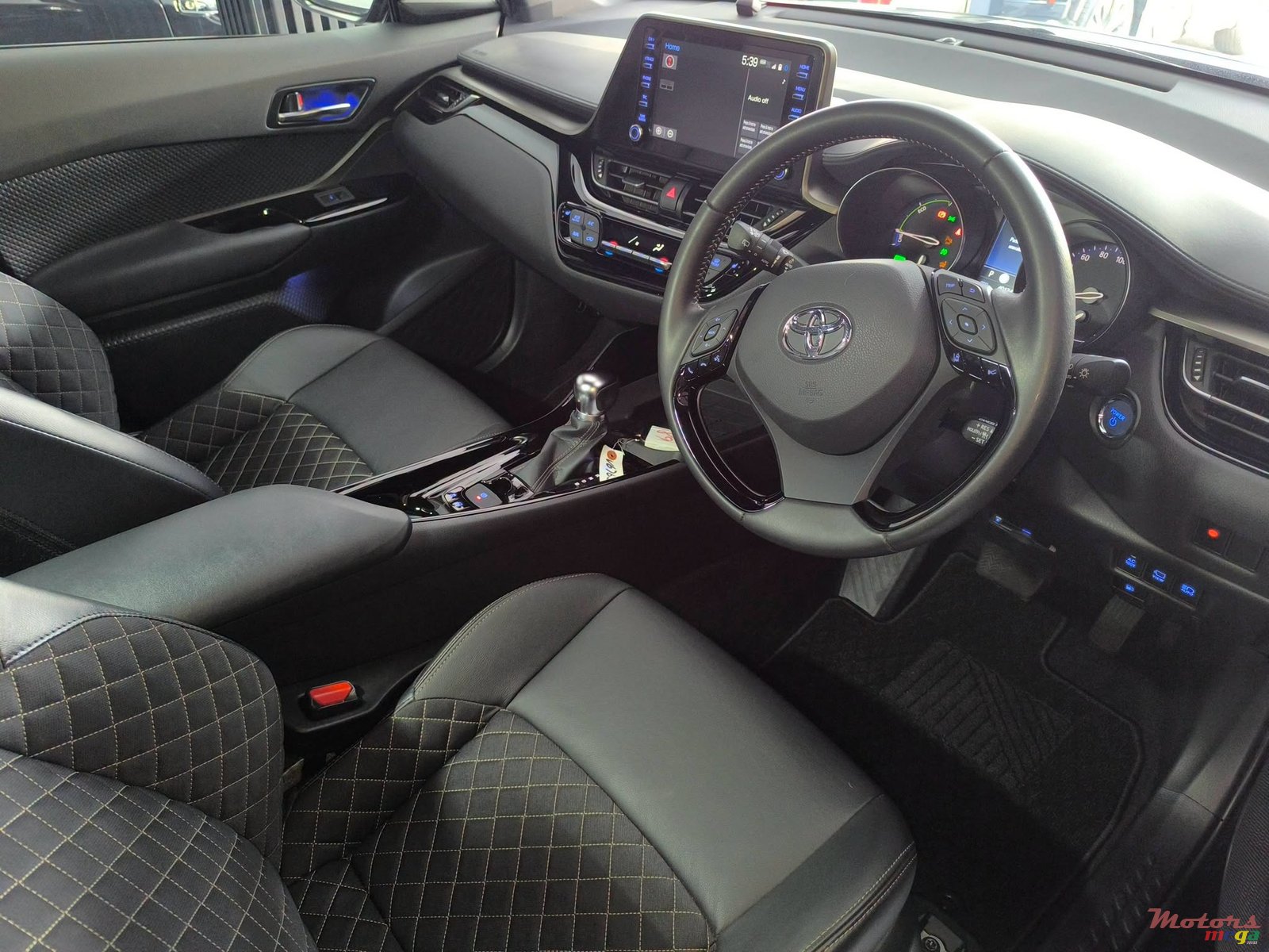 2023' Toyota C-HR Modellista photo #5