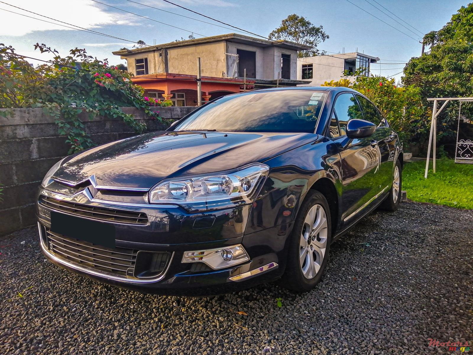 2012' Citroen C5 photo #1