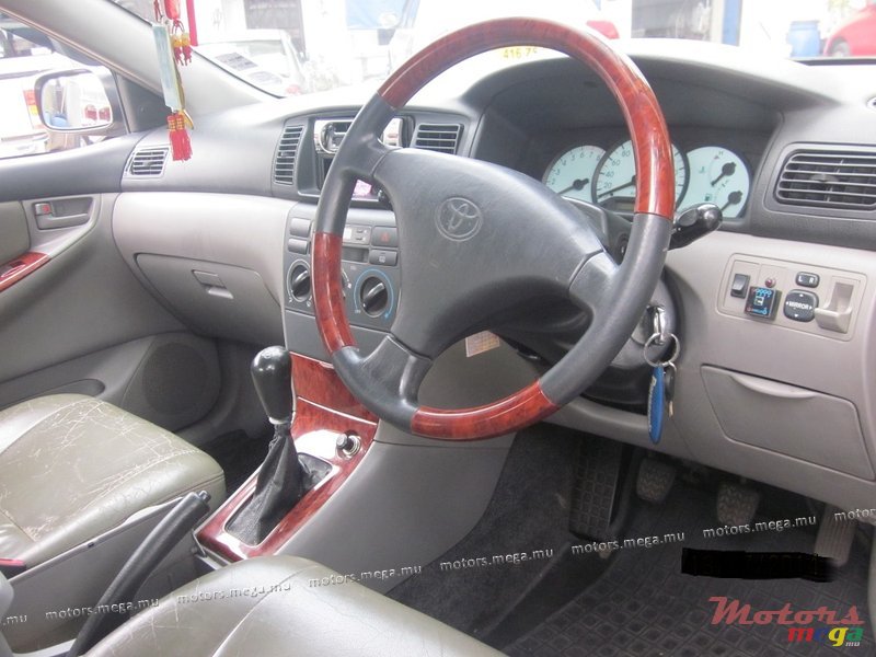 2002' Toyota Corolla Nze Elegance photo #4