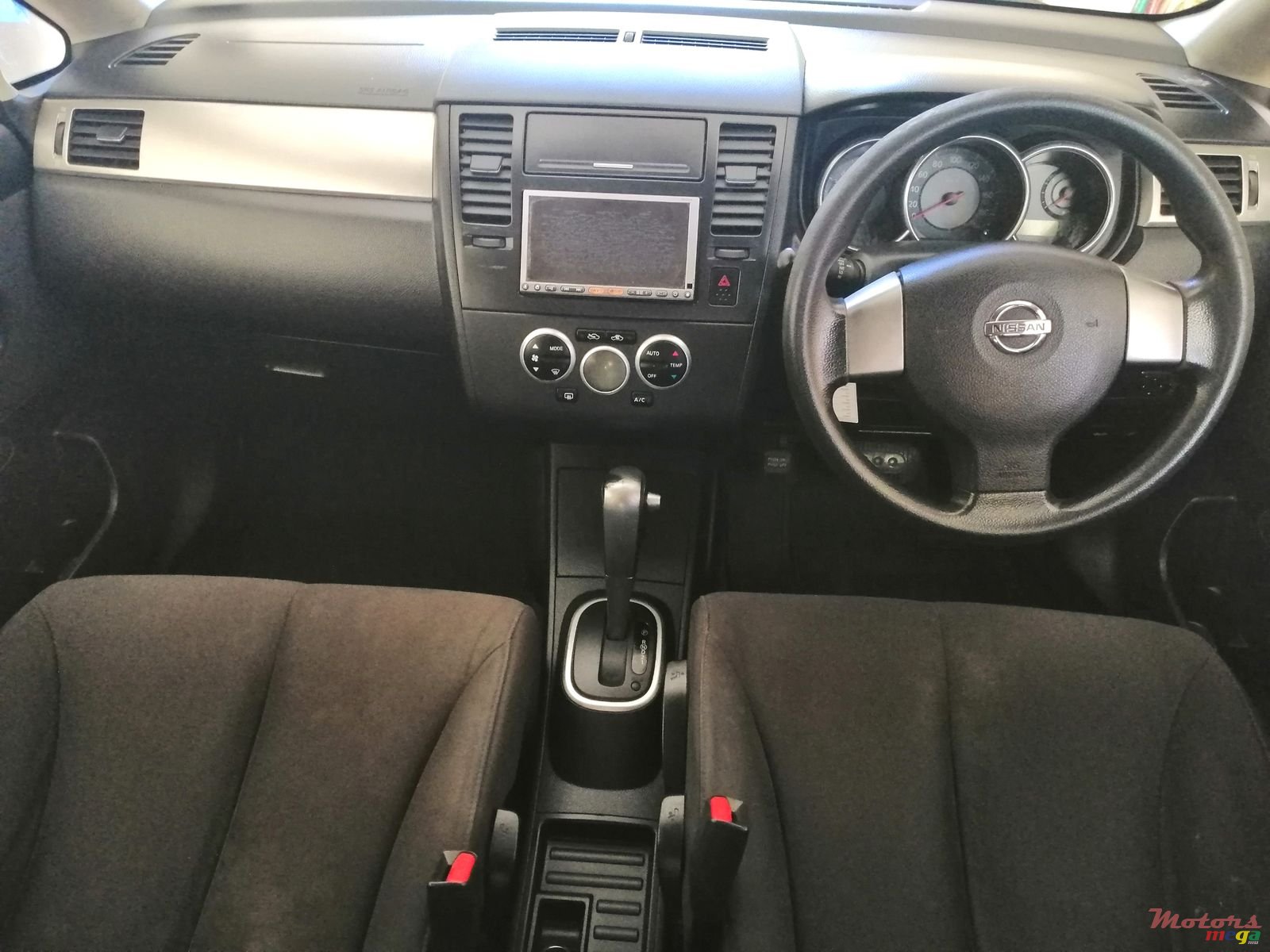 2007' Nissan photo #5