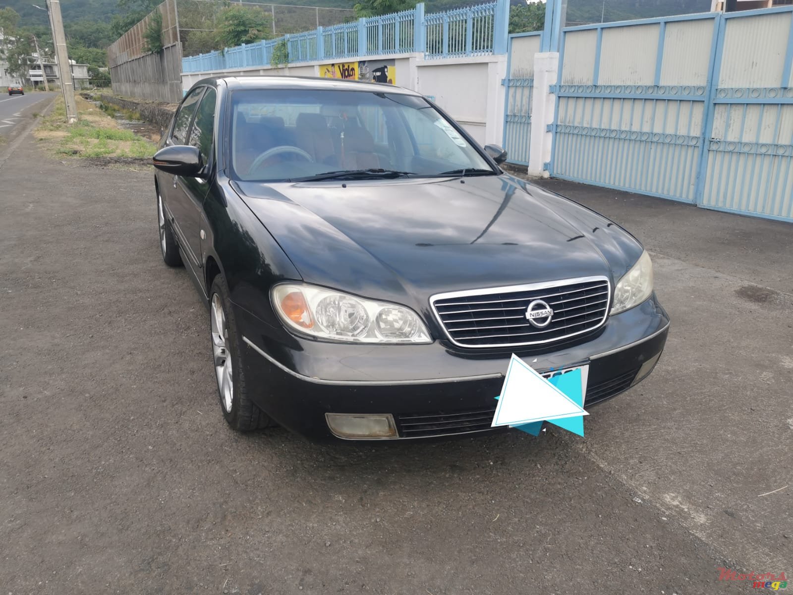 2003' Nissan Cefiro photo #1