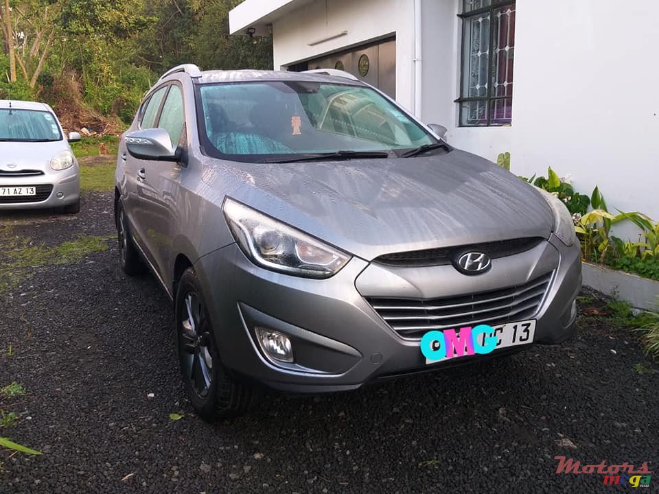 2013' Hyundai ix35 2.0L AUTOMATIC photo #1