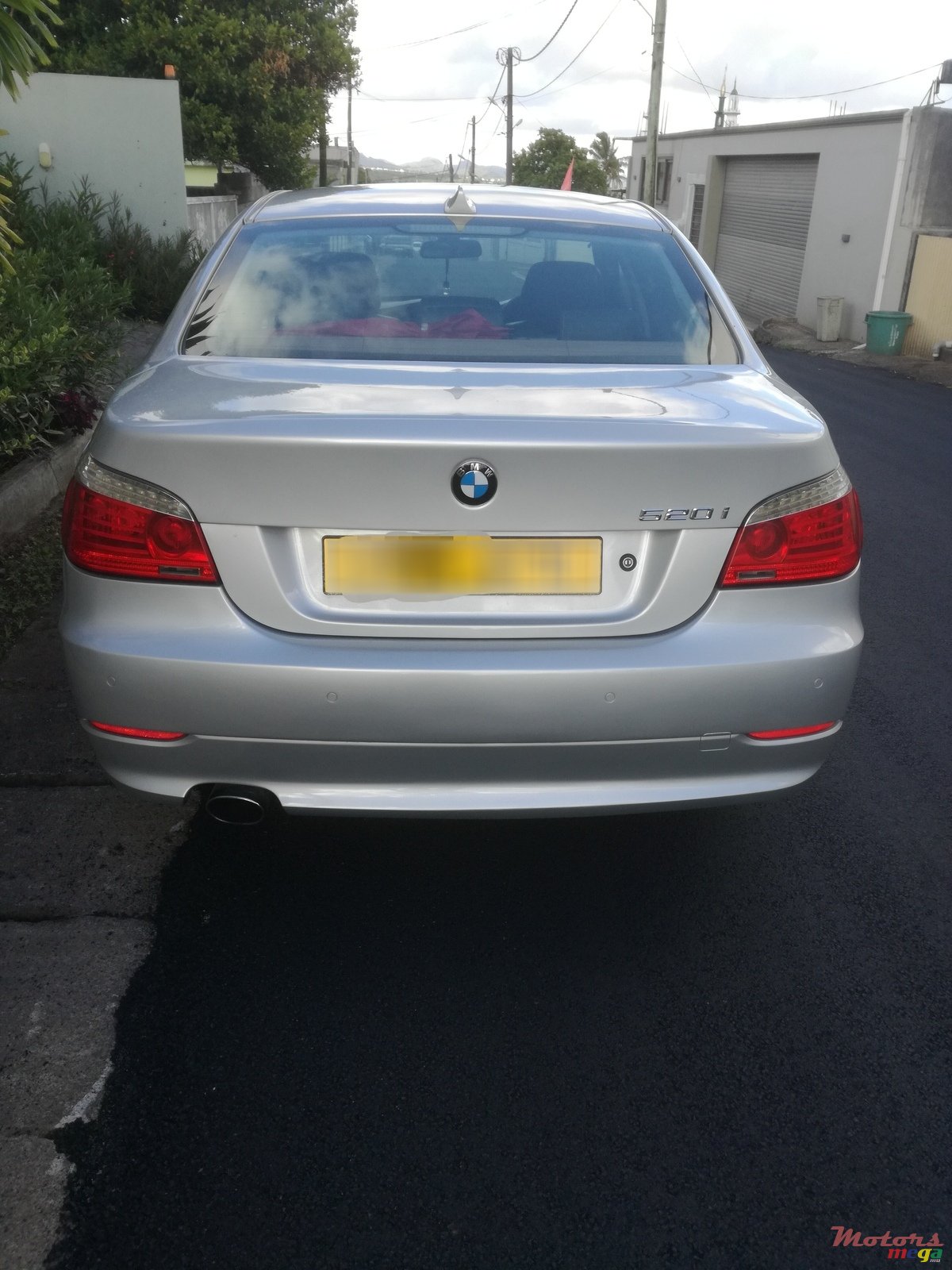 2010' BMW 520 i petrol,1998 cc photo #5