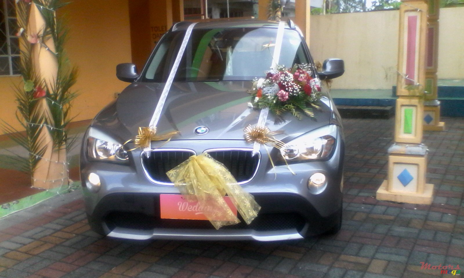 2011' BMW X1 photo #2