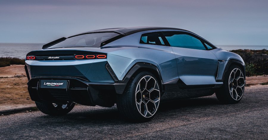 Lamborghini commits to launching electric Lanzador by 2030