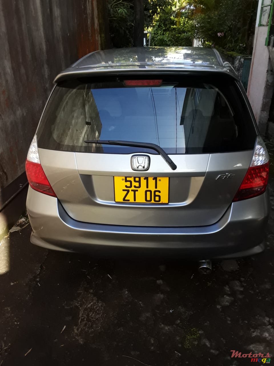 2006' Honda Fit photo #2