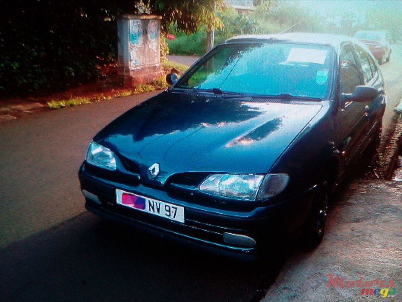 1997' Renault Megane photo #3