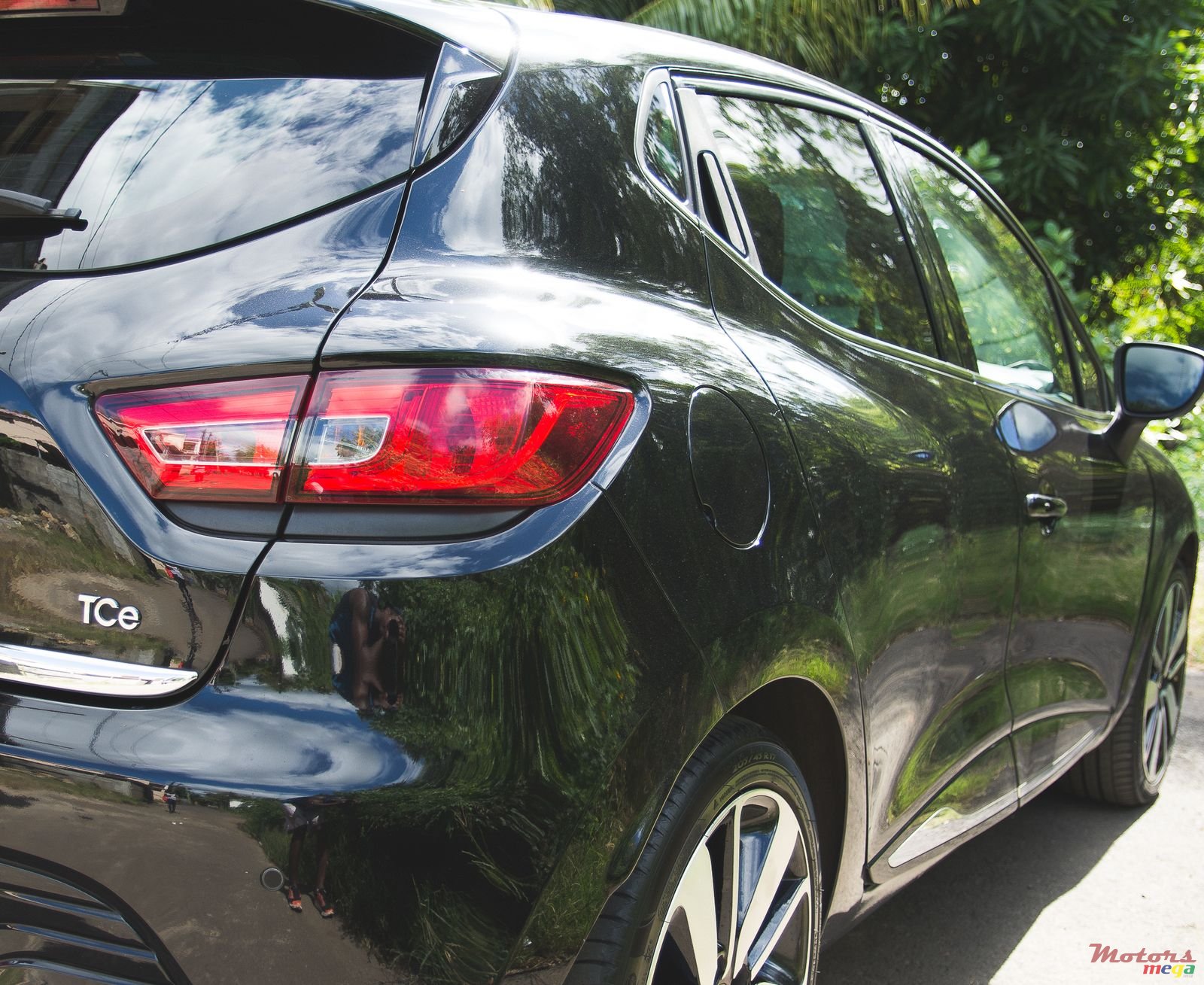 2015' Renault Clio photo #4