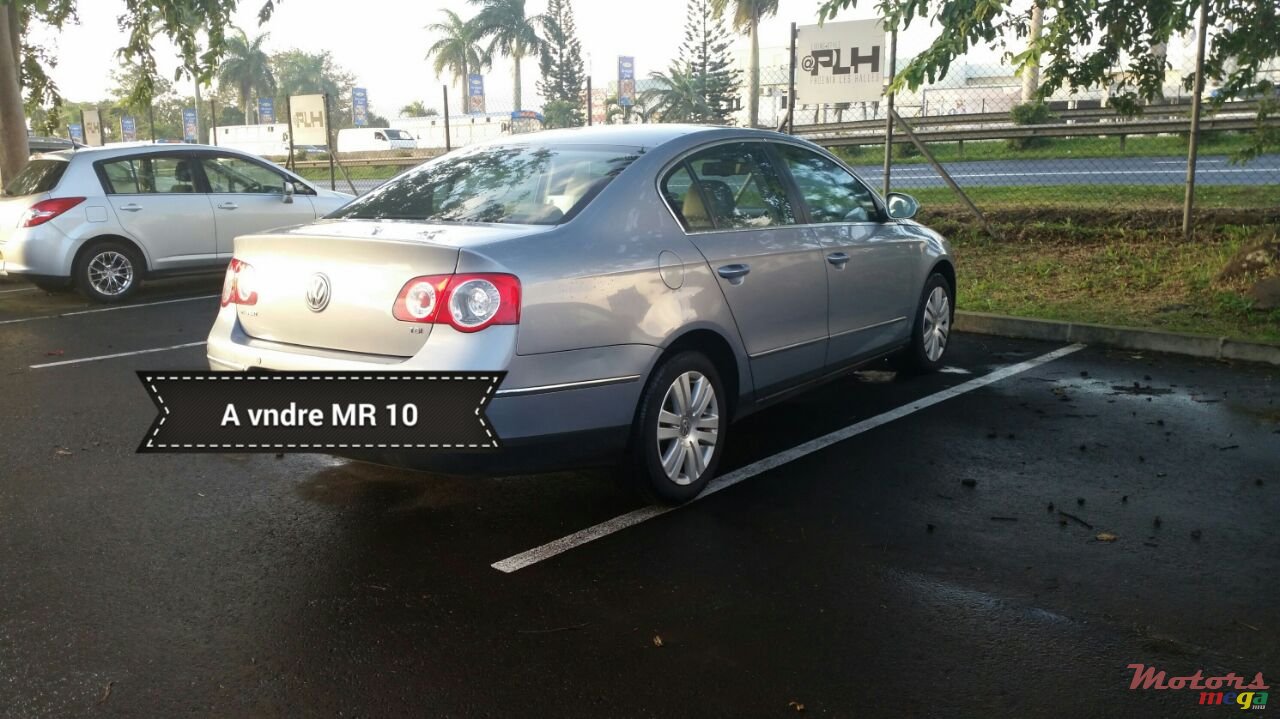 2010' Volkswagen Passat B7 photo #1