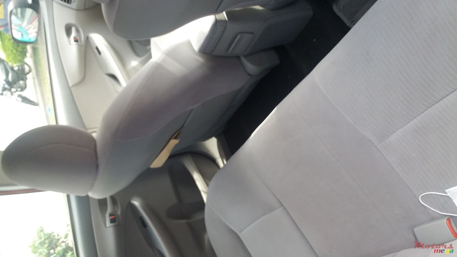 2009' Toyota Corolla photo #1