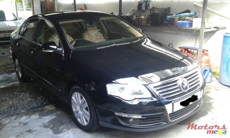 2008' Volkswagen Passat FSI photo #1