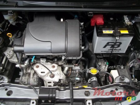 2012' Toyota photo #6