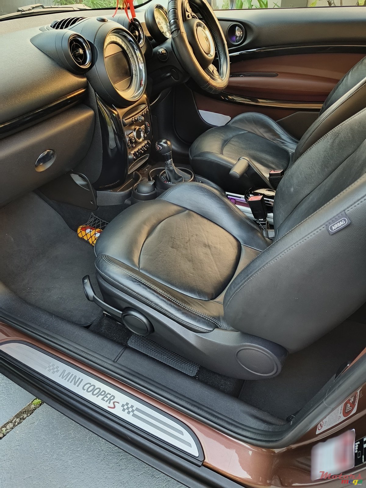 2013' MINI Cooper S for sale. VacoasPhoenix, Mauritius