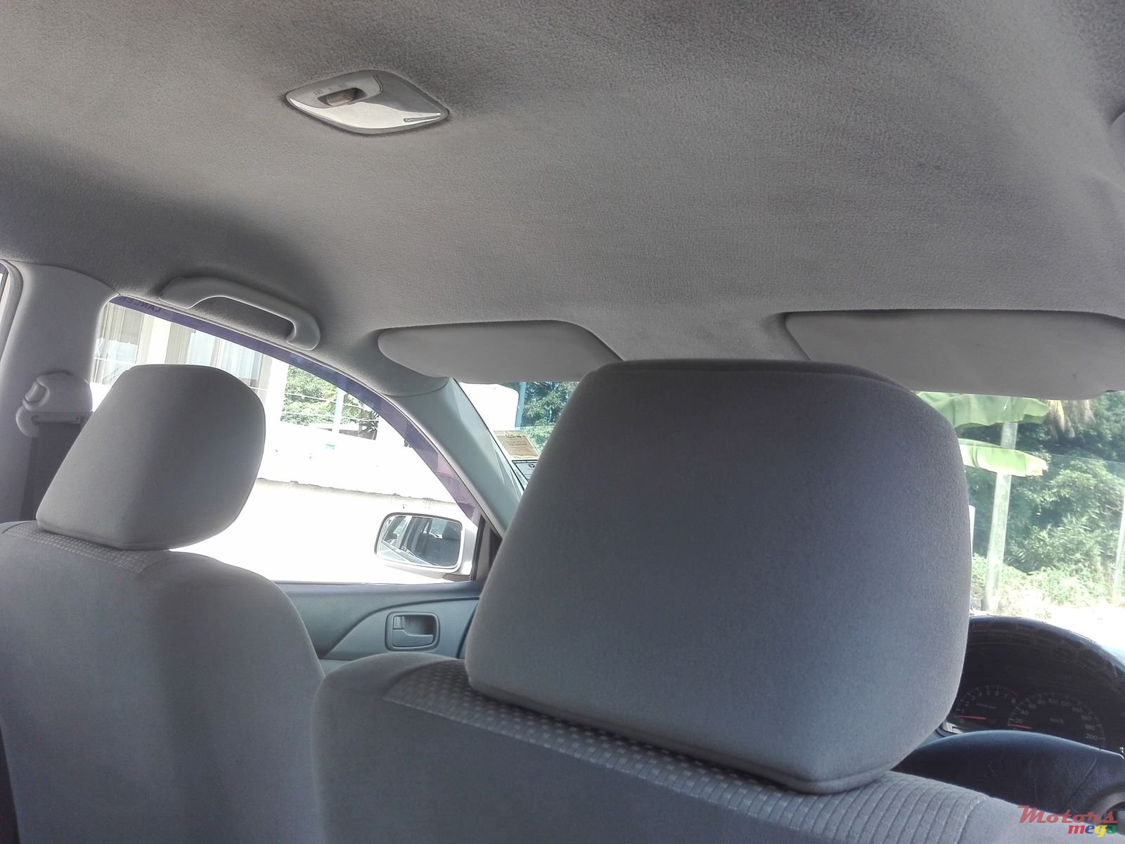 2008' Mitsubishi Lancer photo #6