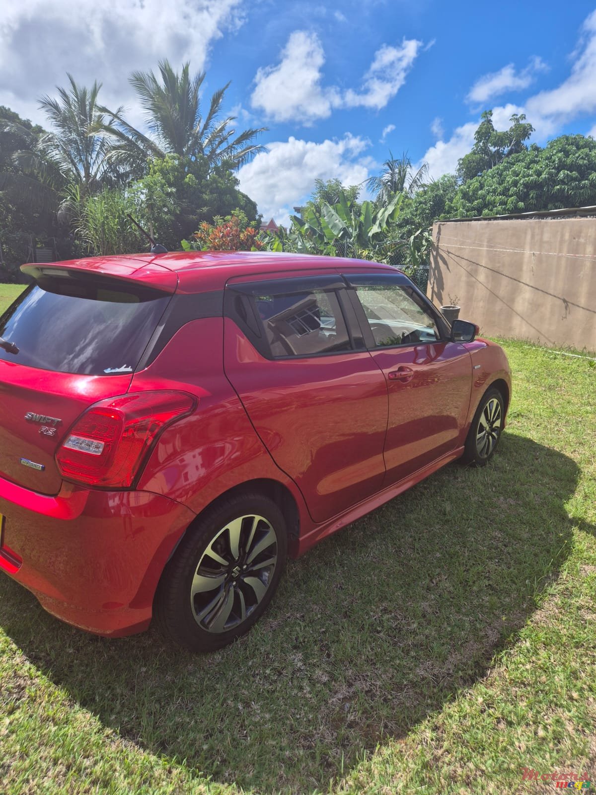 2017' Suzuki SA310 Swift RS photo #3