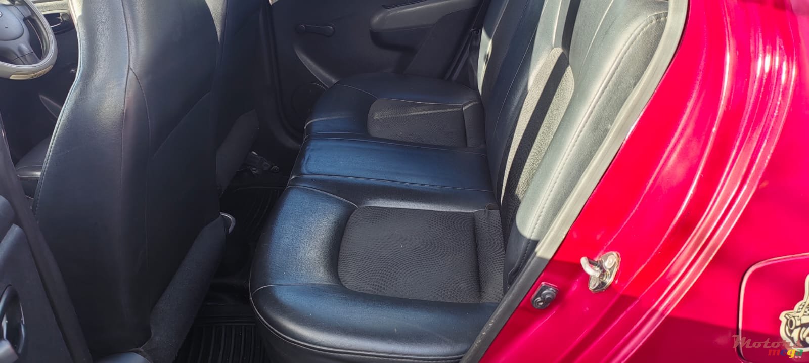 2013' Hyundai i10 photo #5