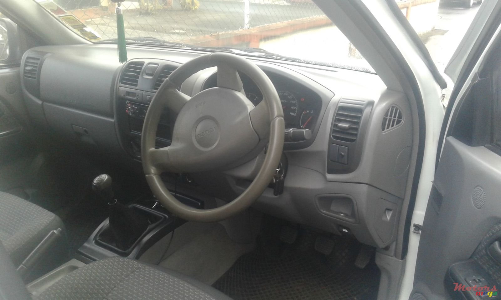 2005' Isuzu Ls 4*4 photo #3