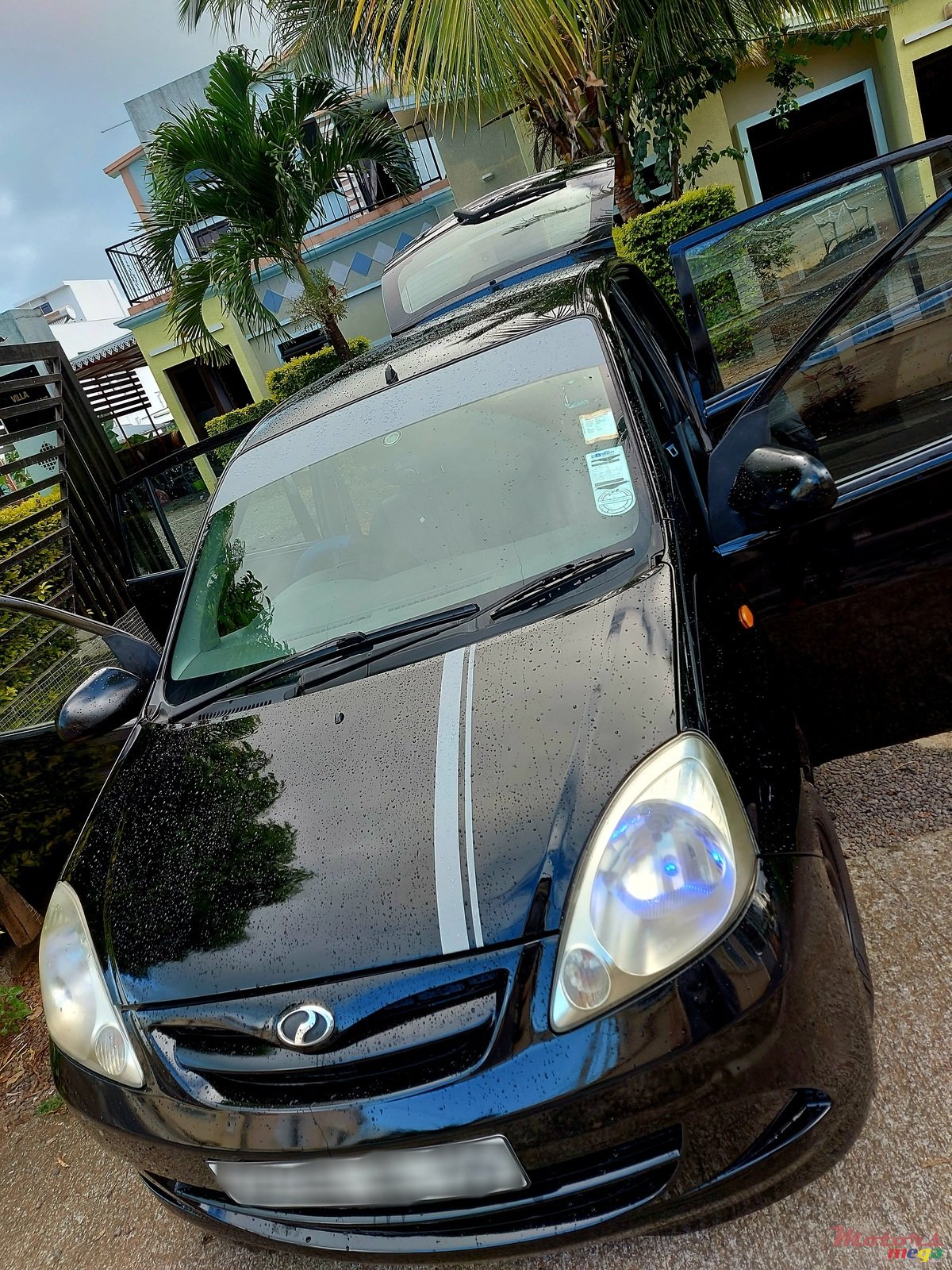 2012' Perodua Dorigin photo #5