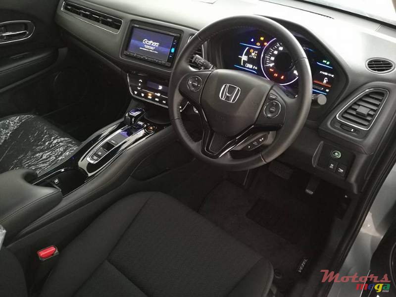 2015' Honda HR-V photo #6