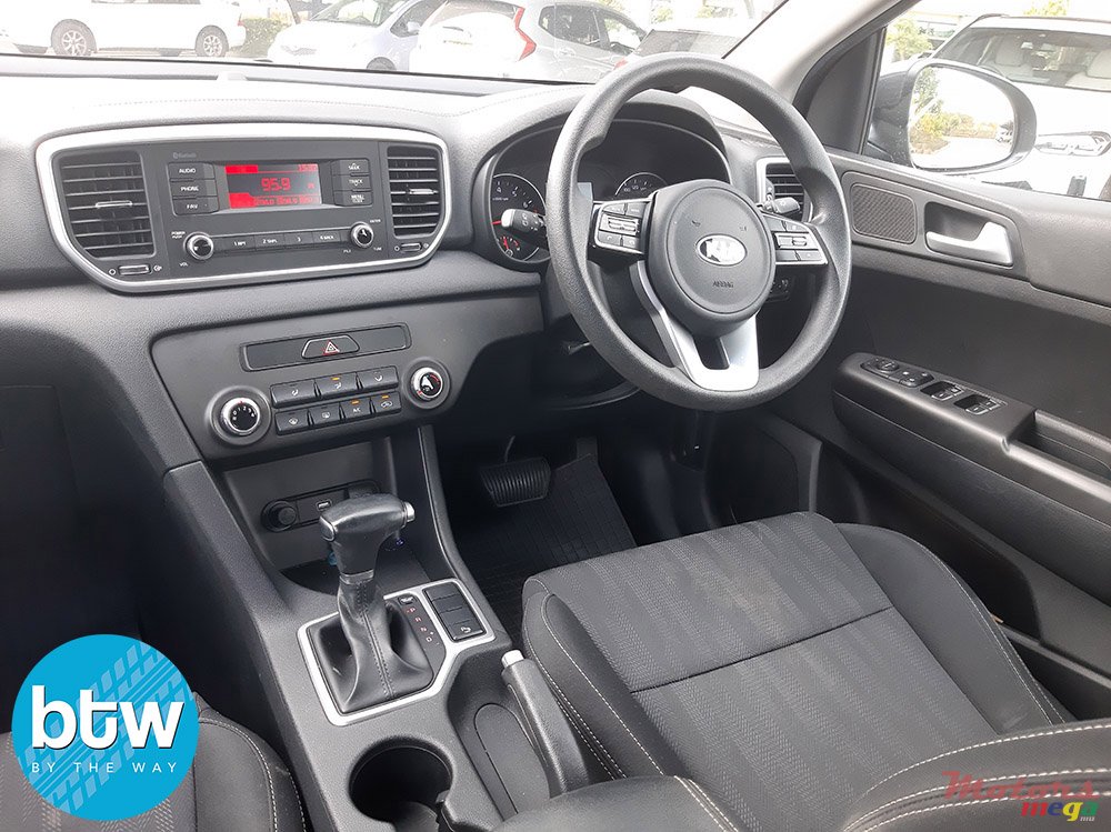 2021' Kia Sportage GDI photo #7