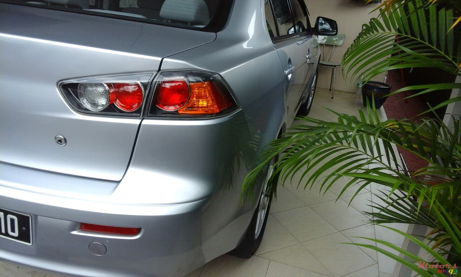 2010' Mitsubishi Lancer photo #2