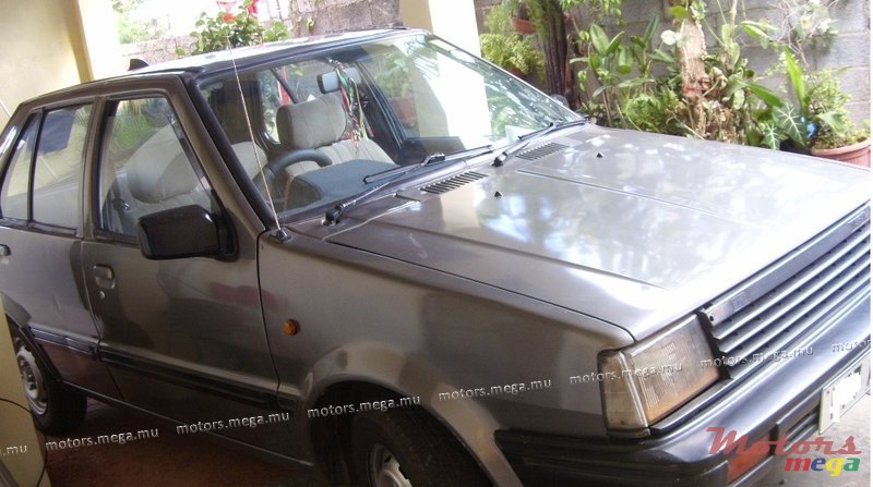 1994' Nissan k 10 photo #1