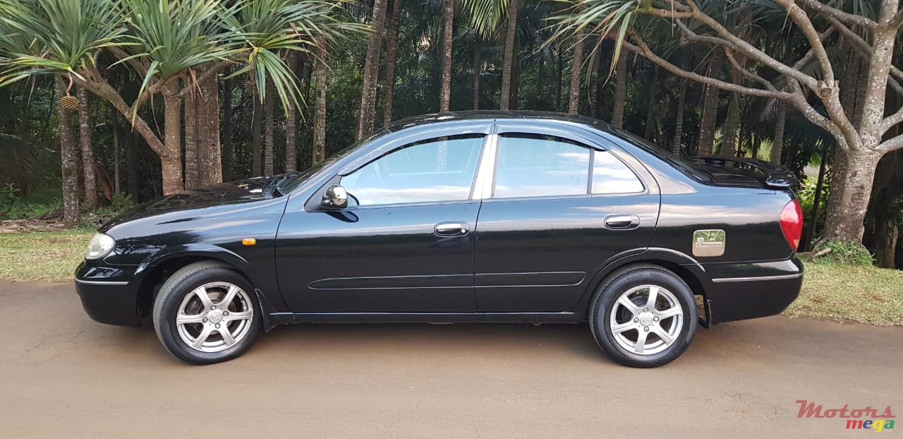 2005' Nissan Sunny N17 Ex-saloon Cvtc E-throttle photo #3