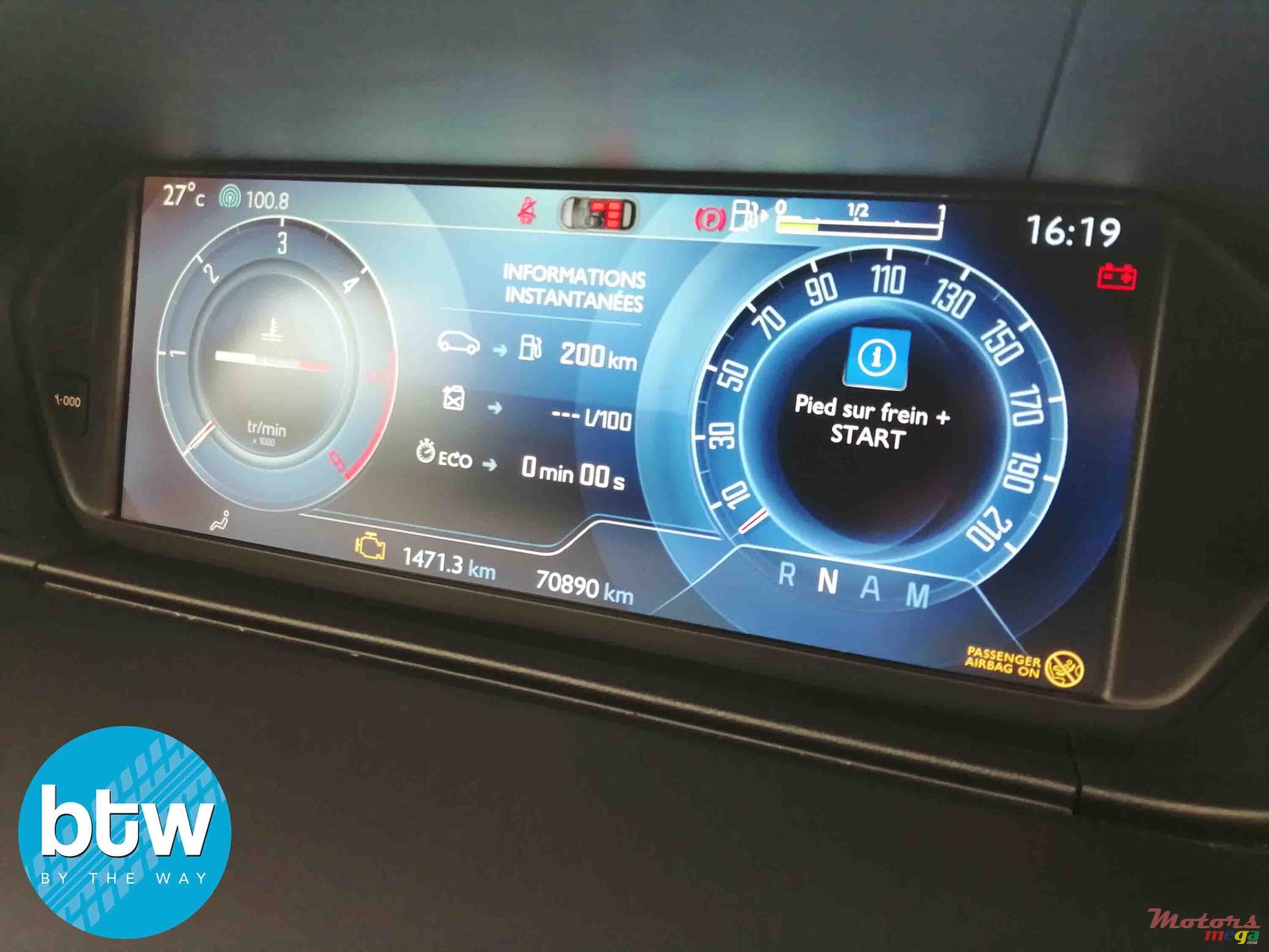 2015' Citroen C4 Picasso photo #7