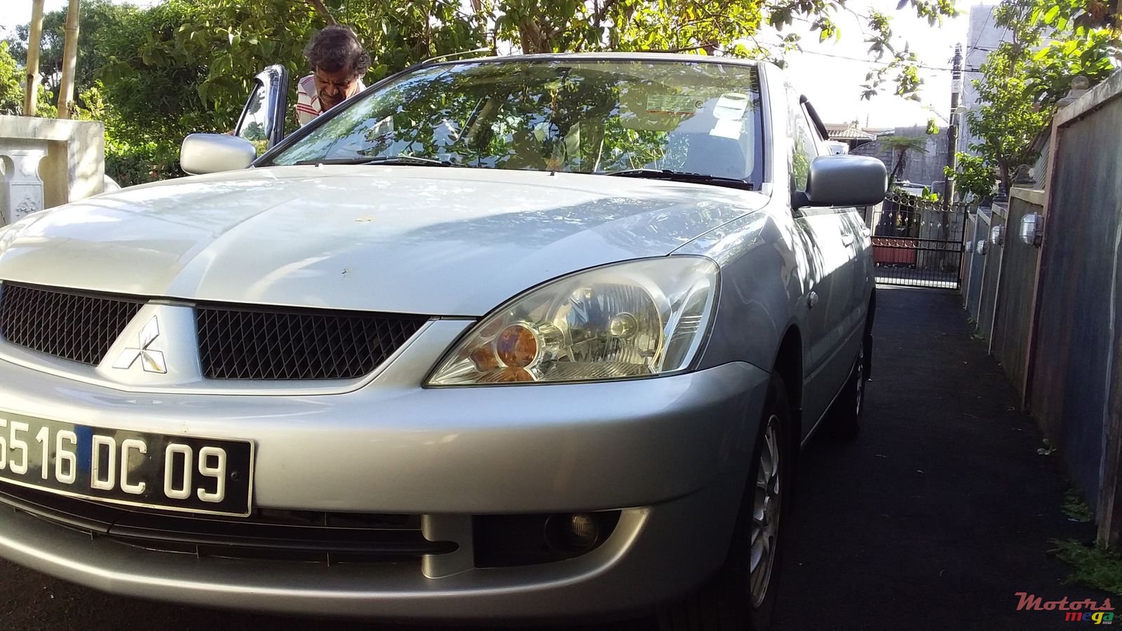 2009' Mitsubishi Lancer Evolution none photo #3