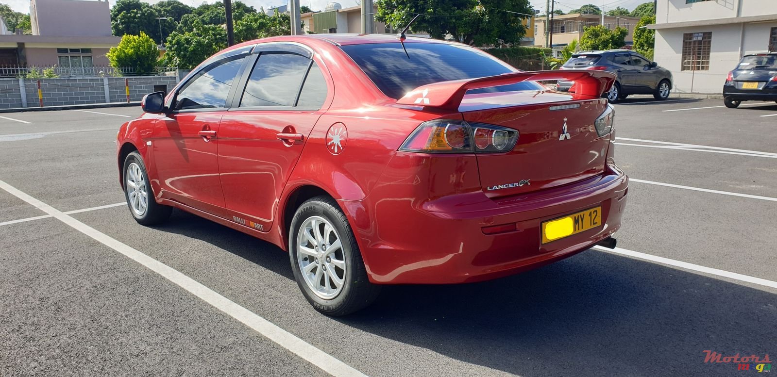 2012' Mitsubishi Lancer Ex photo #2