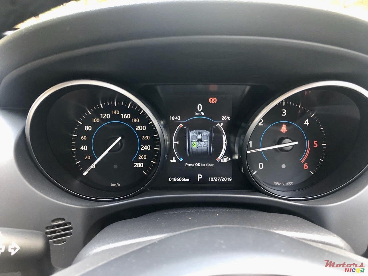 2017' Jaguar F-Type F-Pace photo #6