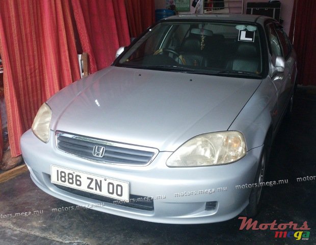 2000' Honda Civic photo #1
