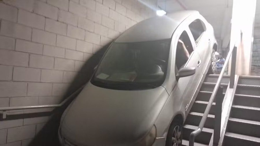 Football Fan Can't Find the Way out of the Car Park, Drives His Volkswagen Down the Stairs
