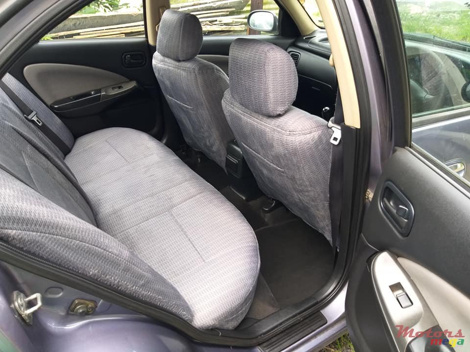 2004' Nissan Sunny N17 photo #4