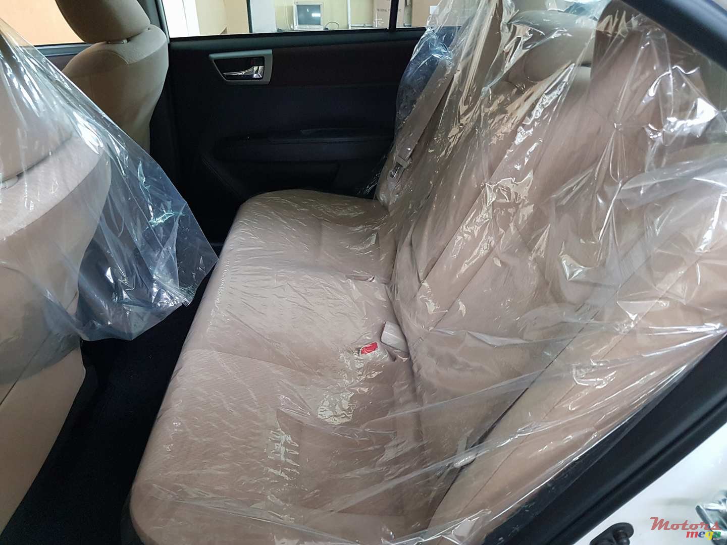 2015' Toyota Axio photo #2