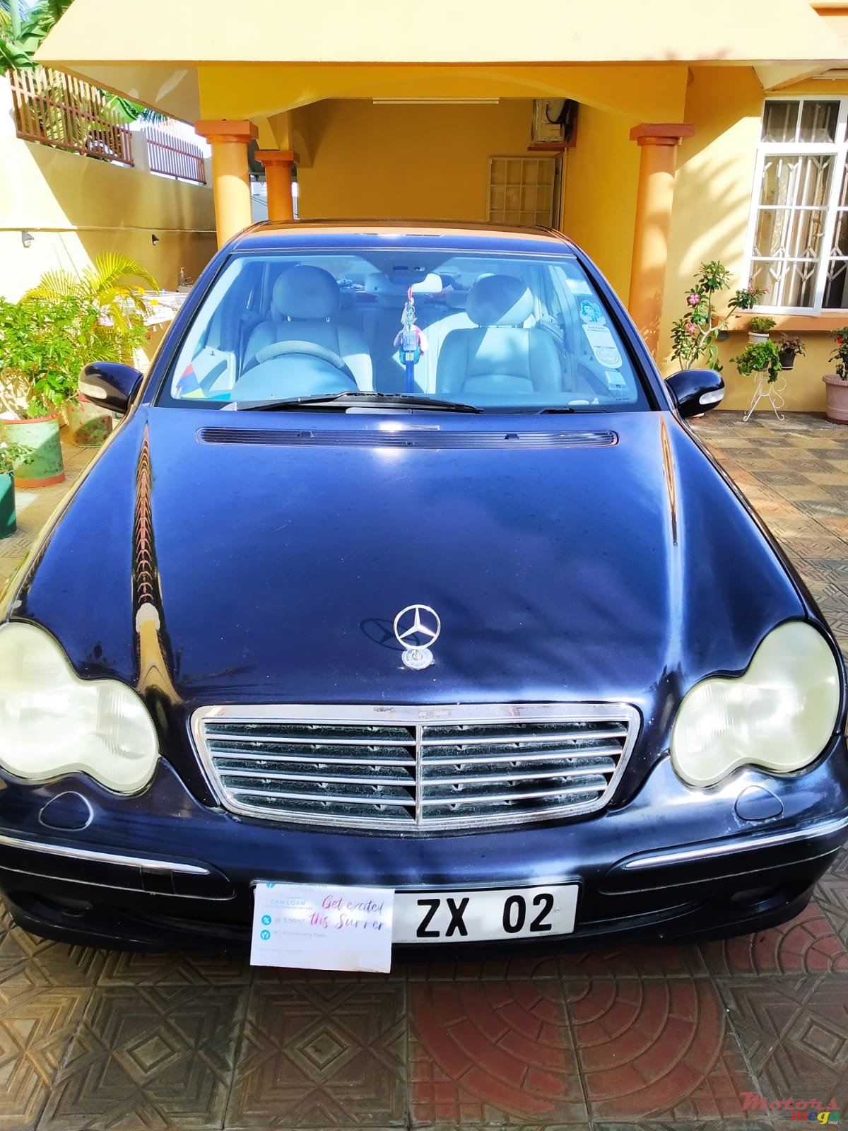 2002' Mercedes-Benz C-Class photo #1