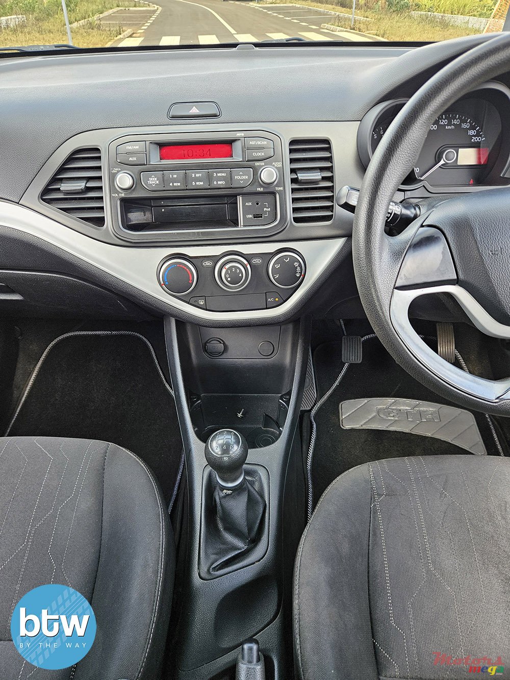 2014' Kia Picanto photo #7