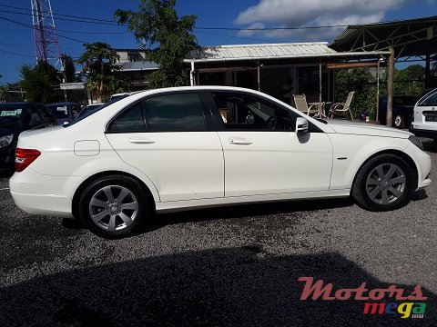 2012' Mercedes-Benz C180 Kompressor photo #5