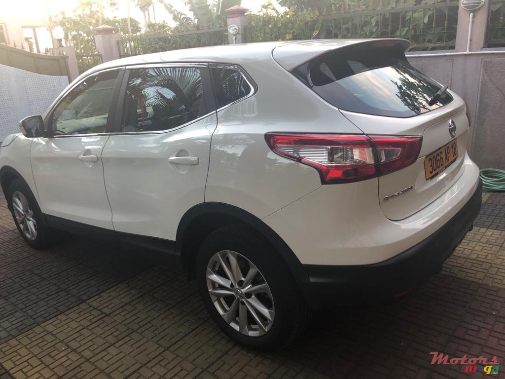 2018' Nissan Qashqai Acenta photo #6