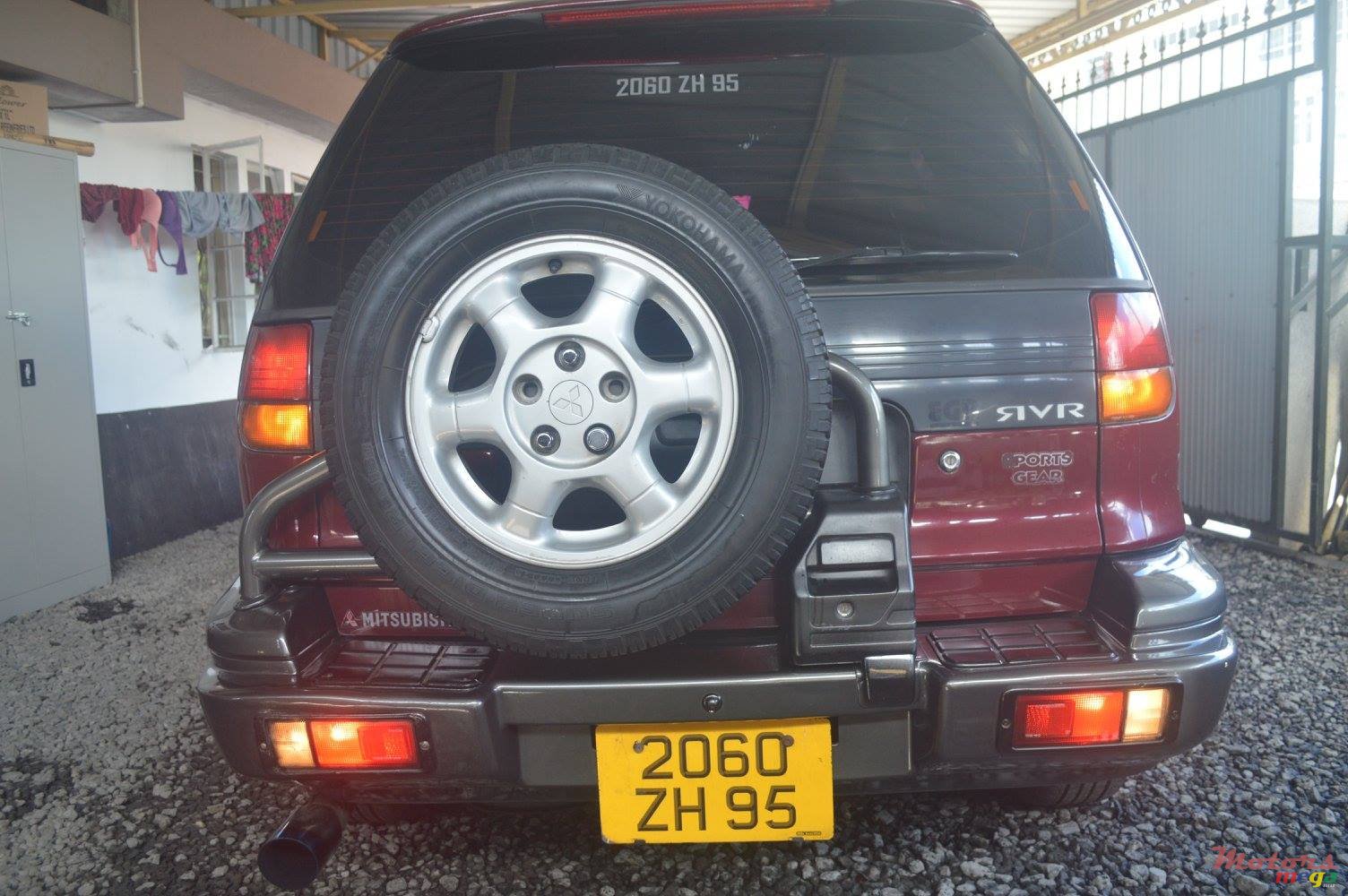 1995' Mitsubishi RVR photo #6