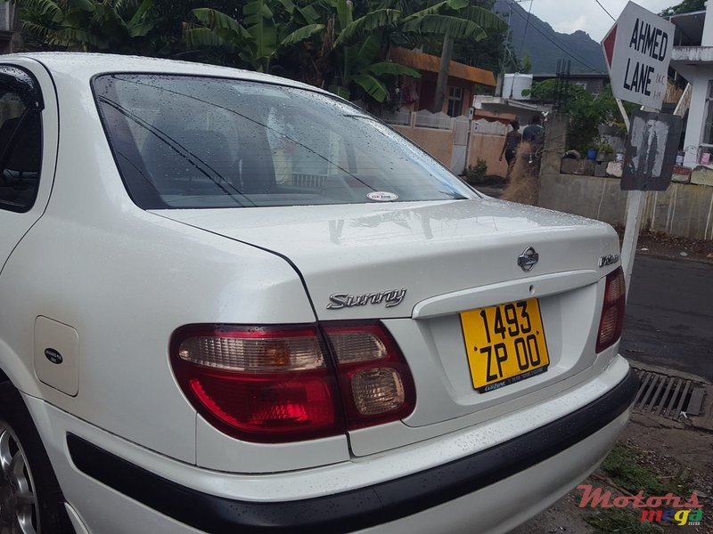 2000' Nissan Sunny N16 photo #1